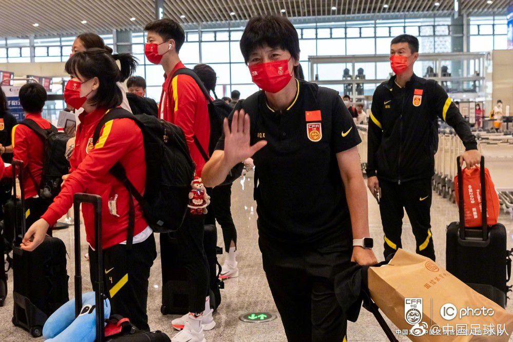 特辑勾连历史与现实，向曾在隐蔽战线做出牺牲奉献的无名英雄致以崇高敬意